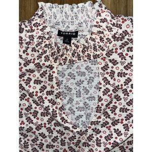 Torrid Women’s 0 (L/XL) Smocked Blouse Long Sleeve Floral Print Ruffle Neck Stre